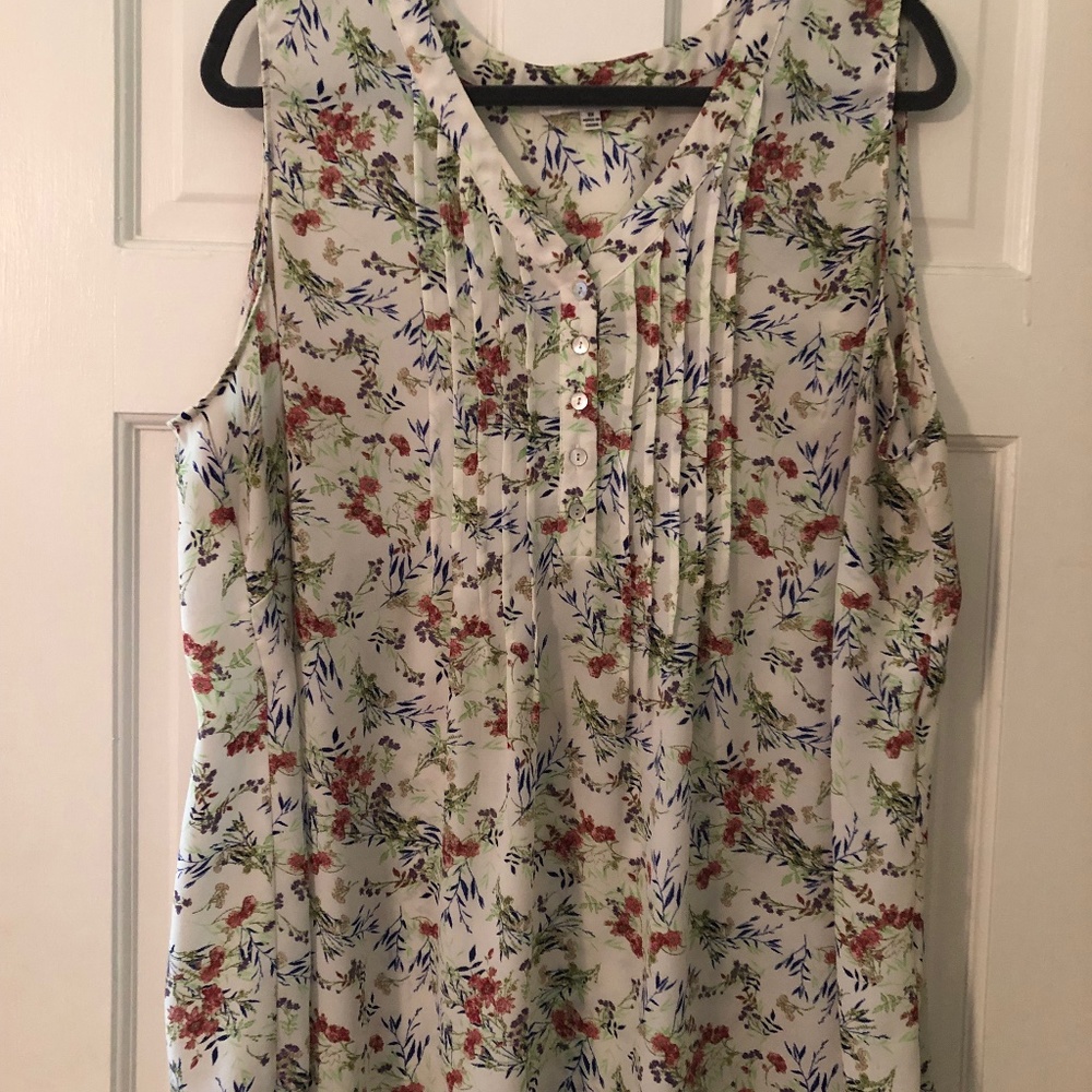 Rose + Olive sleeveless blouse